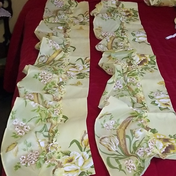 vintage 1970s (2) valances approx 62 x 12